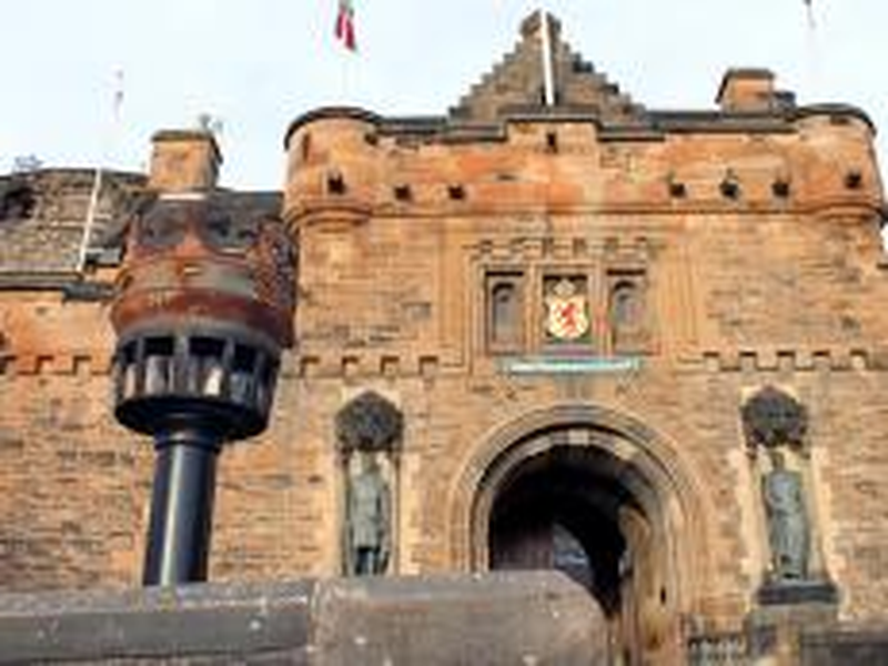 Foto 4 de Mistérios no Castelo