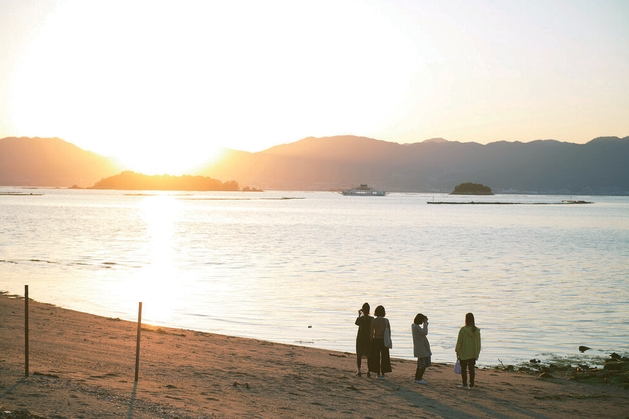 Filme japonês Mães de Verdade tem estreia adiada nos cinemas brasileiros