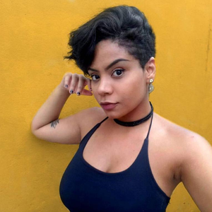 Foto de perfil de Júlia Oliveira