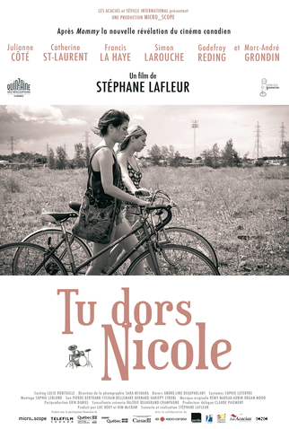 Poster 2 de Filme Acorda, Nicole (2014)