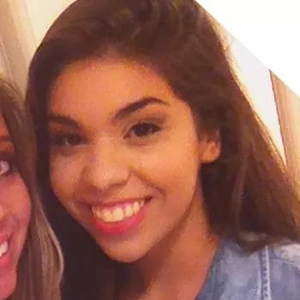 Foto de perfil de Lara Prado