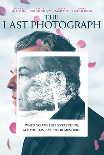 The Last Photograph - Poster / Capa / Cartaz - Oficial 2