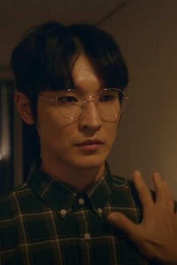 Poster de Episódio 아파트 (2025)