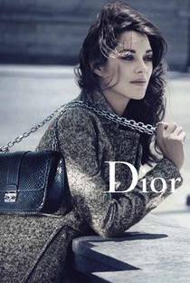 Lady Dior Web Documentary - Poster / Capa / Cartaz - Oficial 9