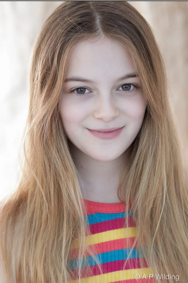 Fotos Daisy Mayer Artista Filmow