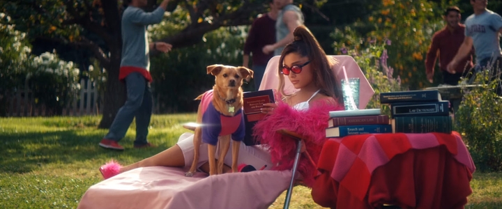 Veja todas as referências cinéfilas no novo clipe da Ariana Grande