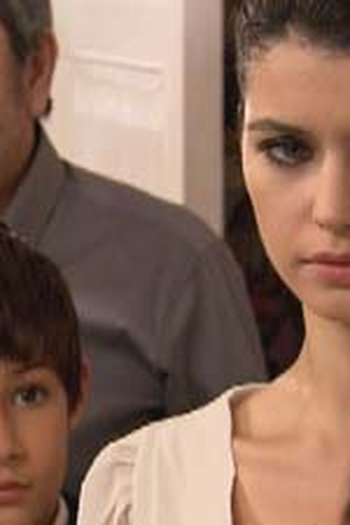 Poster de Episódio 8. Bölüm (2008)