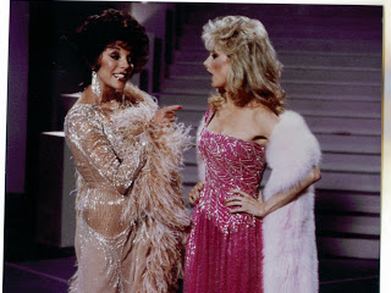 Foto 2 de Loiras vs Morenas