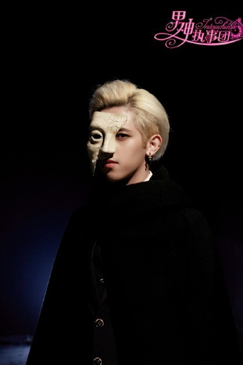  de Série Intouchable (2015)