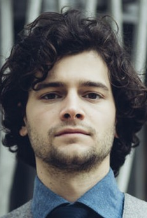 Aaron Karl - Poster / Capa / Cartaz - Oficial 1