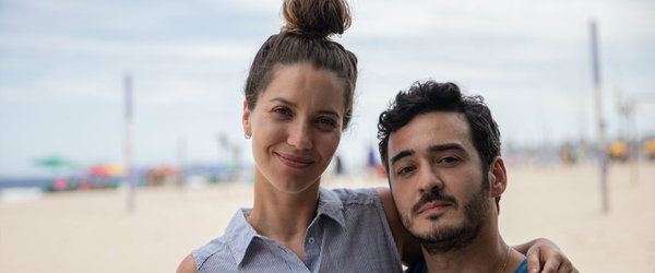 Nathalia Dill e Marcos Veras são “Um Casal Inseparável” em trailer