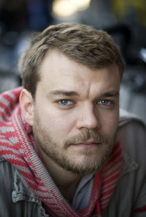 Pilou Asbæk - Poster 2