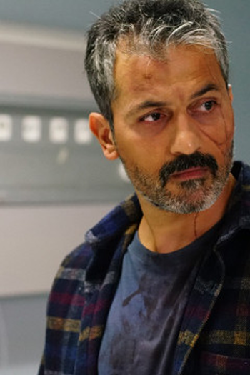 Poster de Episódio 11. Bölüm (2020)