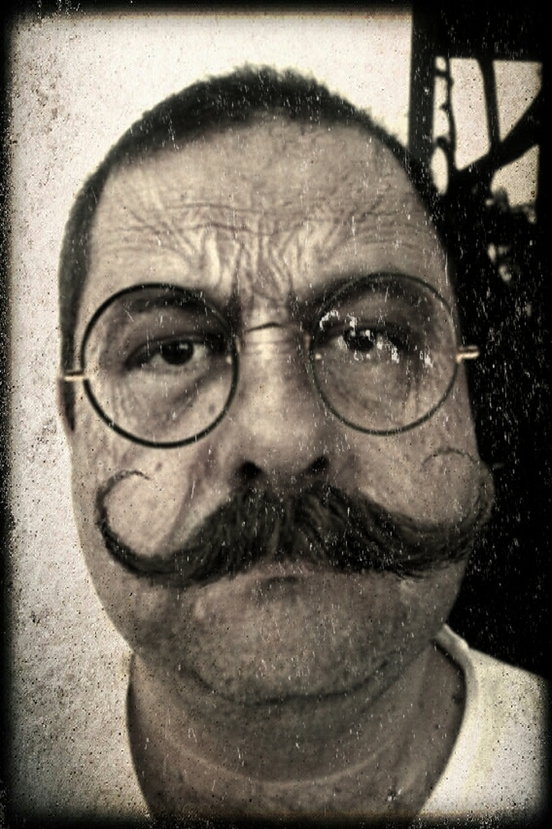 Daniel Portilho Loureiro - Foto 1