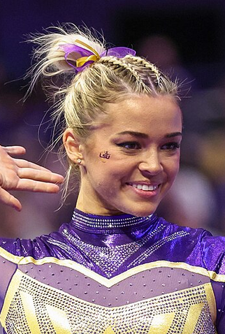 Livvy Dunne (1 de Outubro de 2002) | Artista | Filmow