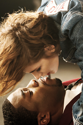  de Curta 9 Kisses (2014)