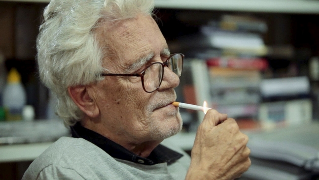 Aniversário de Eduardo Coutinho é celebrado com documentário sobre o cineasta