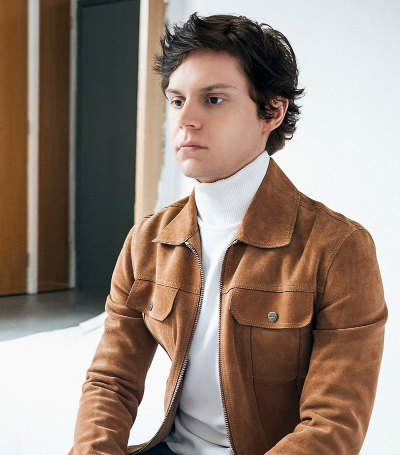 Evan Peters - Foto 8