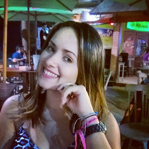 Foto de perfil de Lara Tavares