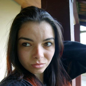 Foto de perfil de Layla Bernhardt Garcia