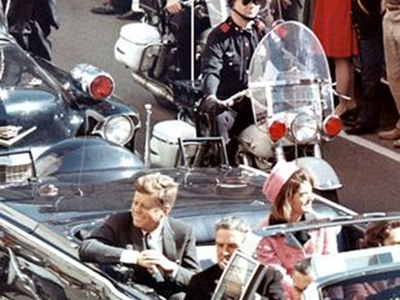Foto 1 de JFK Revisitado: Através do Espelho
