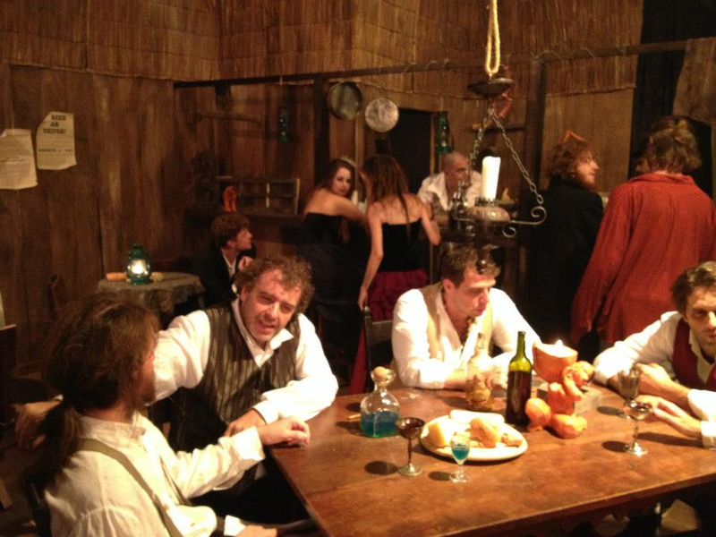 Foto 10 de Noite na Taverna