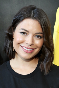 Miranda Cosgrove - Poster 10