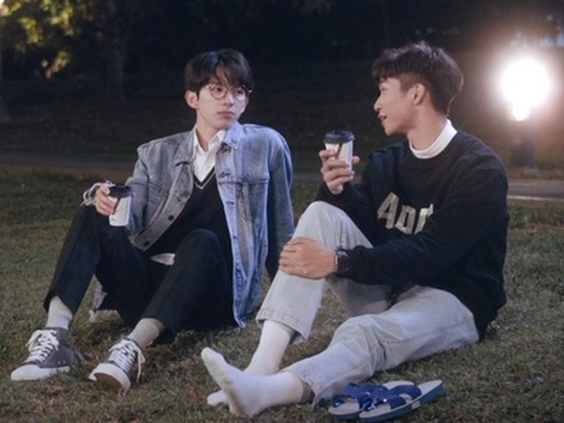 Foto 3 de About Youth