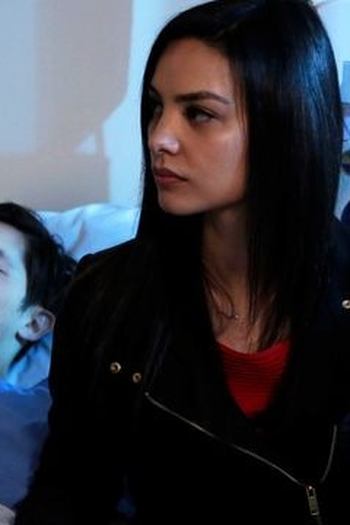 Poster de Episódio 18. Bölüm (2016)