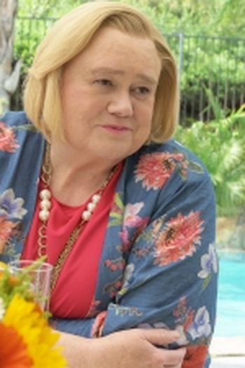 Poster de Episódio Housewarming (2019)