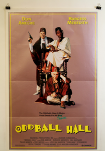 Quatro Ladrões e Muita Confusão (Oddball Hall)