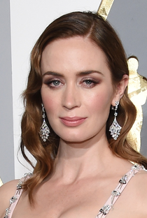 Emily Blunt - Poster 8