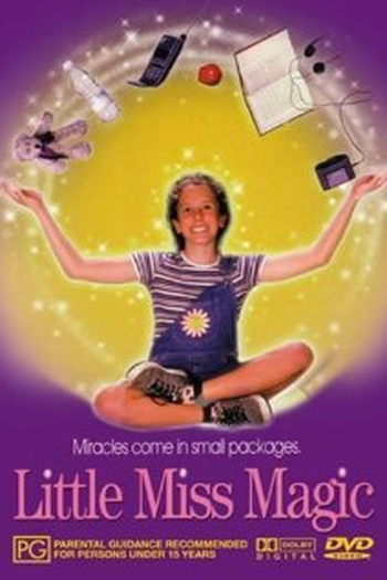 Poster de Filme A Pequena Bruxinha (1997)