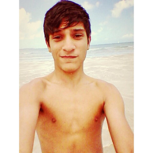 Foto de perfil de Neemias Júnior