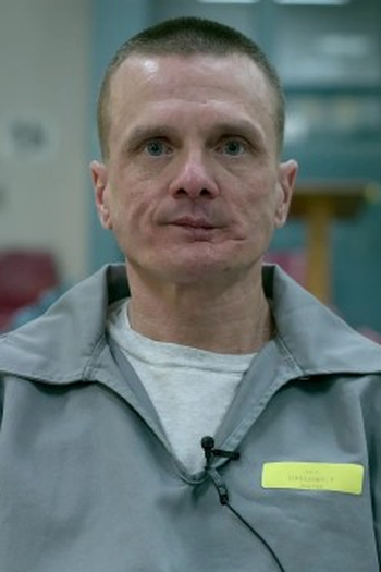 Poster de Episódio Serving Time (2022)