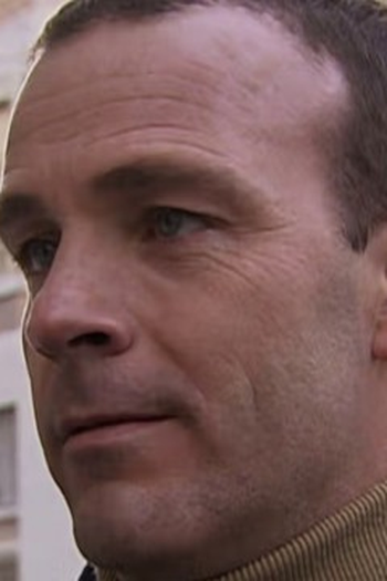 Poster de Episódio Épisode 111 (2005)