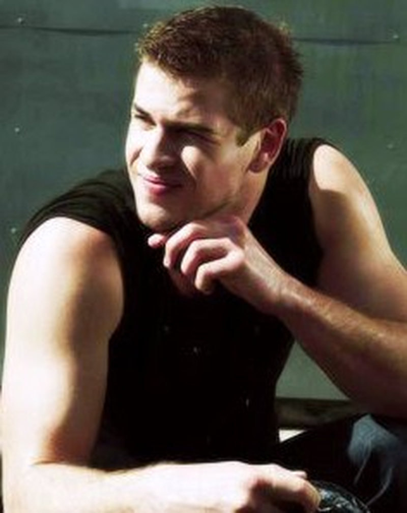 Liam Hemsworth - Foto 12