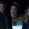Crítica | Santa Clarita Diet voltou mais engraçada e cheia de sangue! - 2ª Temporada - Sons of Series