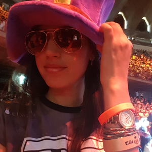 Foto de perfil de Adrianne