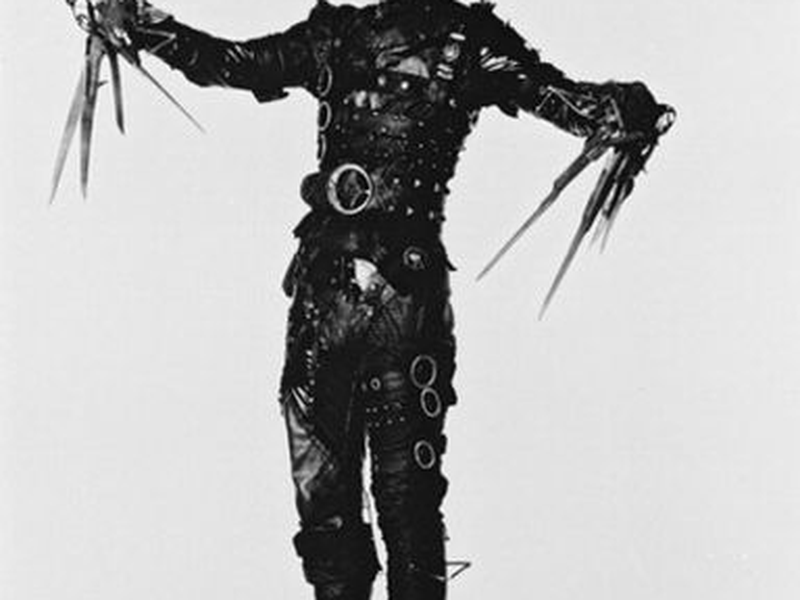 Foto 4 de Edward Mãos de Tesoura