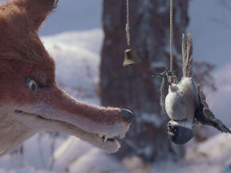 Foto 1 de The Fox and the Chickadee