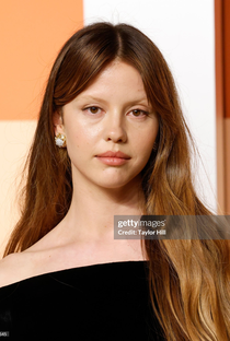 Mia Goth - Poster 1