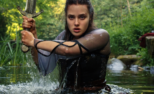 Netflix divulga primeiras imagens de 'Cursed: A Lenda do Lago'