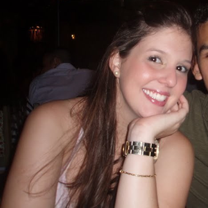 Foto de perfil de Lívia C. Monteiro de Almeida