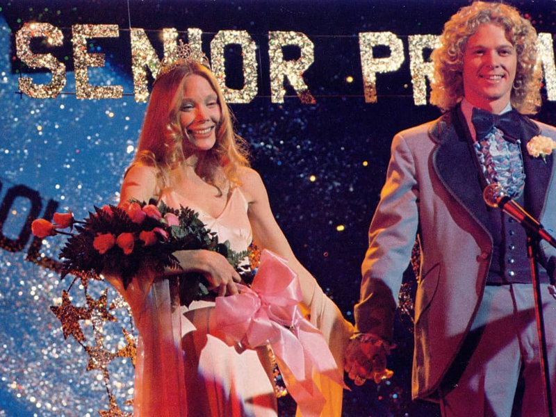 Foto 2 de Carrie, a Estranha