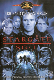 Stargate: O Herdeiro dos Deuses - Poster / Capa / Cartaz - Oficial 1