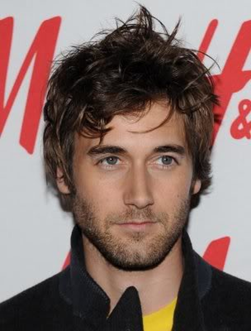 Ryan Eggold - Foto 1
