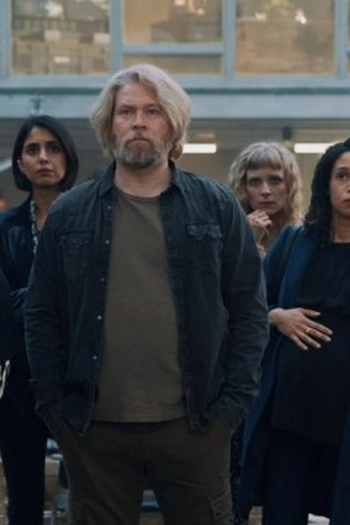Poster de Episódio Episode 3 (2022)