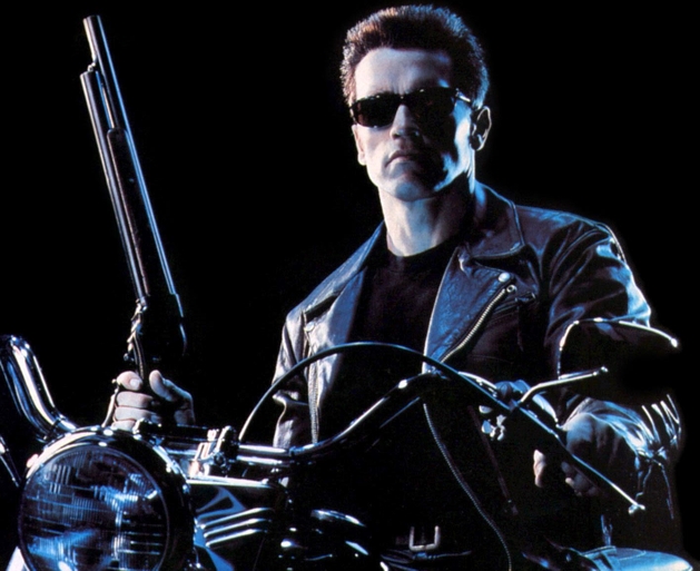 Schwarzenegger fala sobre T-800 mais jovens e viagens no tempo em Terminator Genesis
