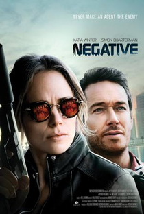Negative - Poster / Capa / Cartaz - Oficial 2